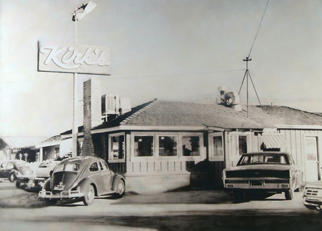 1940s Kirk's building